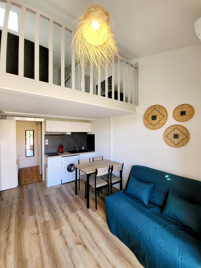 Petite Maison De Vacances Au Bord De L'Eau Leucate Exterior photo